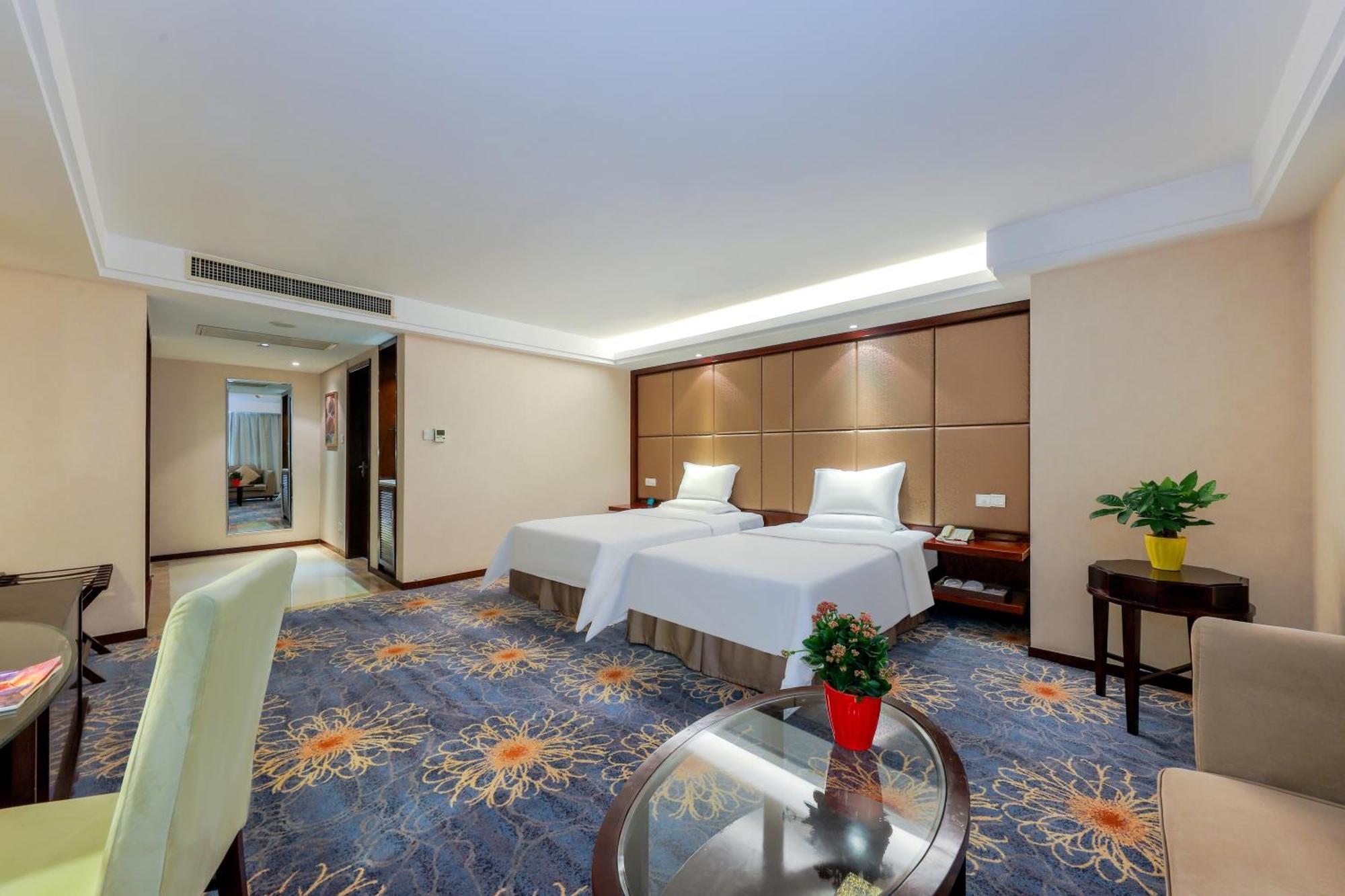 Zhengzhou Yuehai Hotel Exterior photo